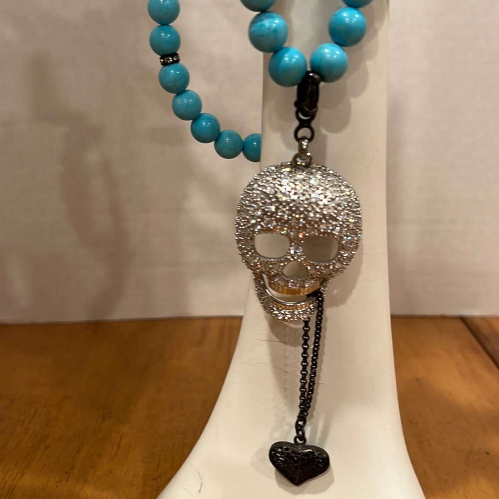 Primal unique Showstopper Estate Necklace pre-loved Skull with Rondells neck